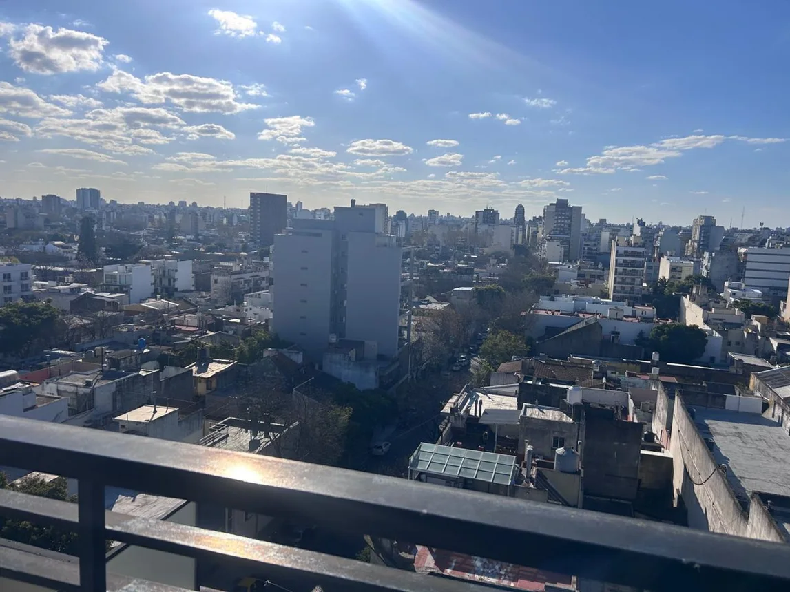 Departamento de 2 ambientes en venta en Caballito, Pujol 1000