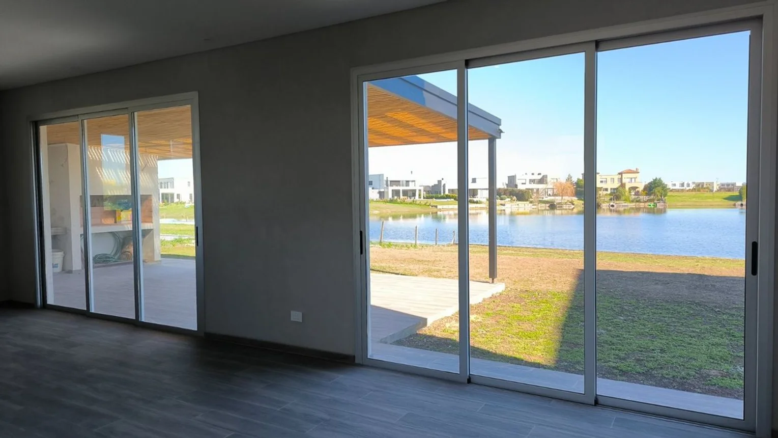 Casa en venta en Pilar, foto 3