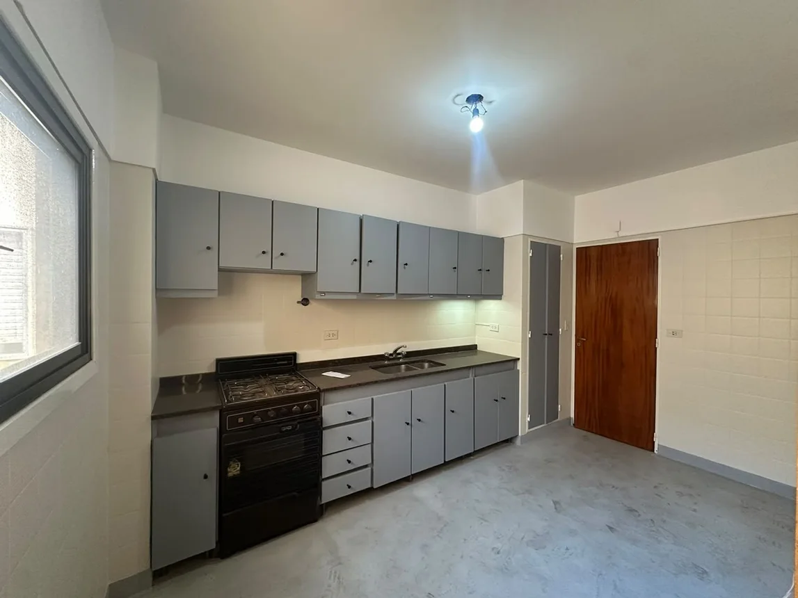 Departamento de 4 ambientes en venta en Liniers, Montiel 100, foto 4