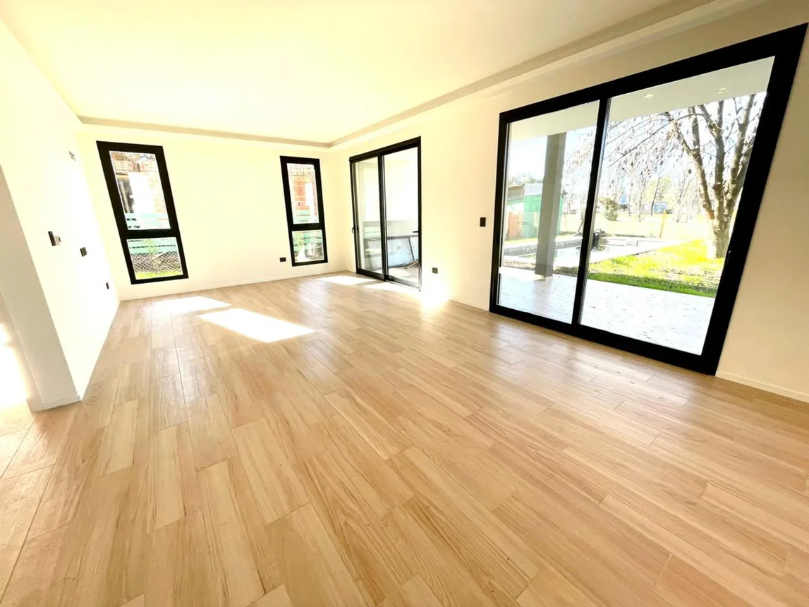 Casa en venta en Manuel Alberti, foto 3