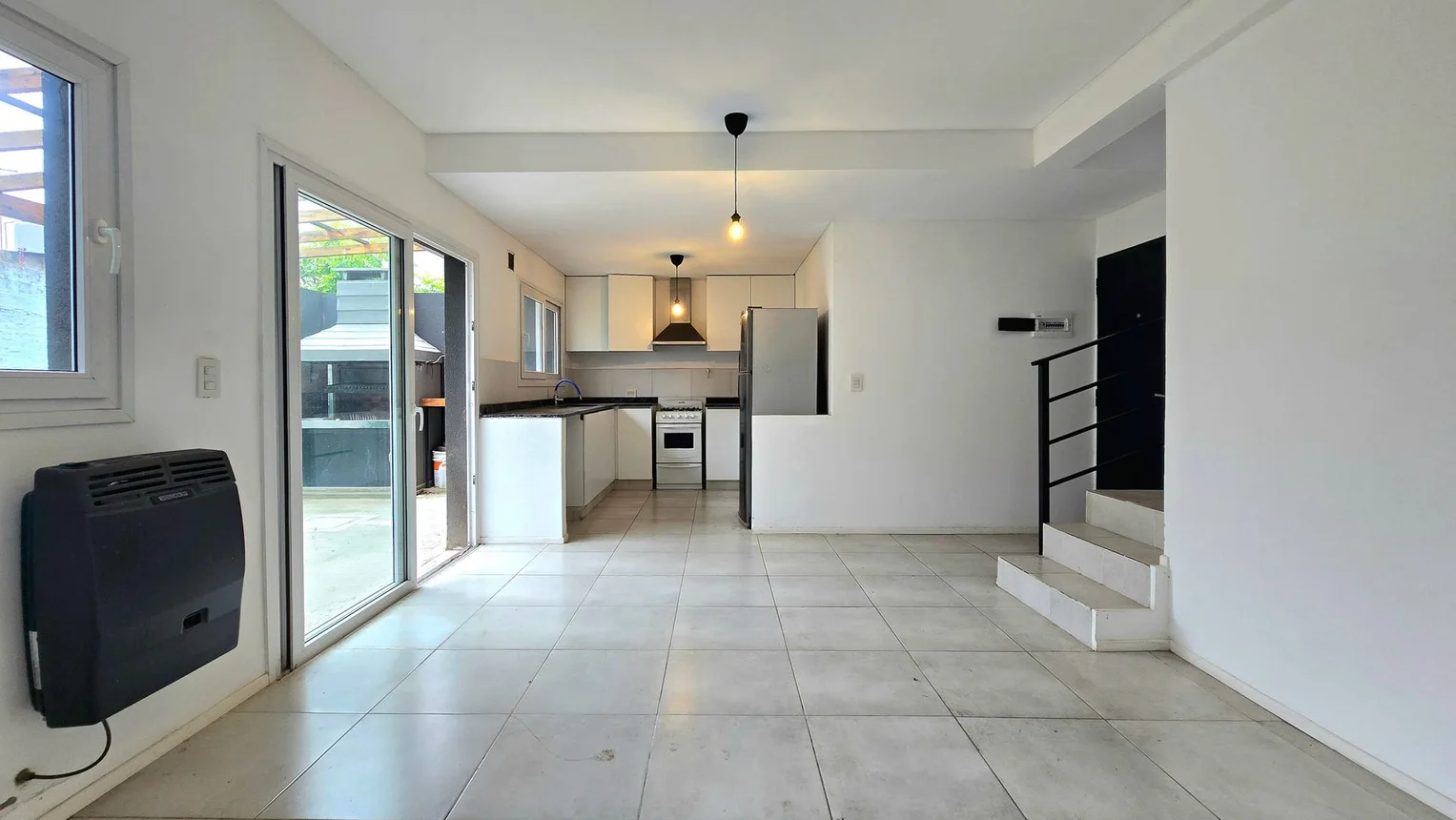 Casa dúplex de 3 ambientes en venta en Boulogne, Olazábal 400, foto 3