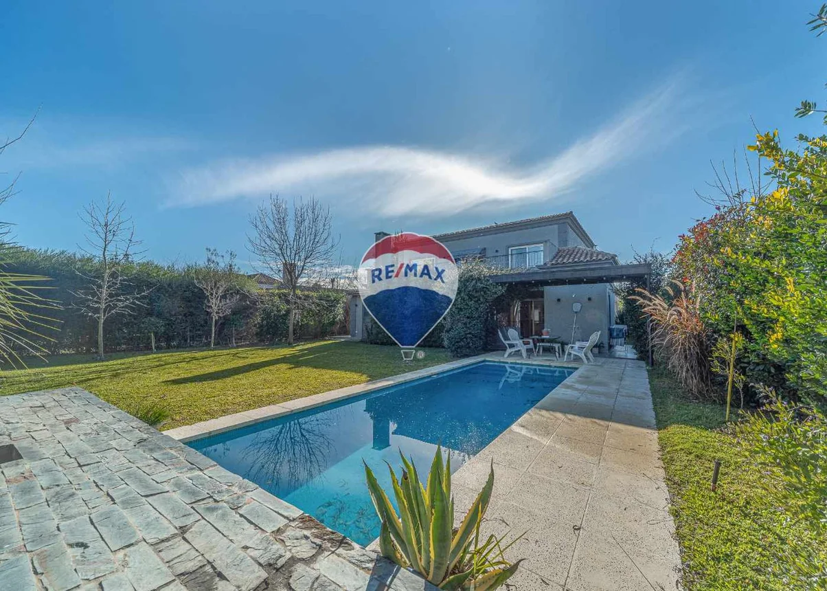 Casa en venta en Pilar, foto 4