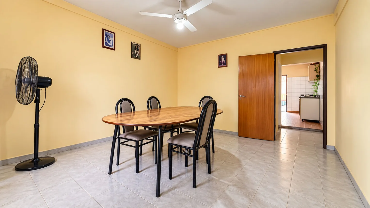 Casa de 11 ambientes en venta en Lomas de Zamora, Campoamor 1800, foto 4