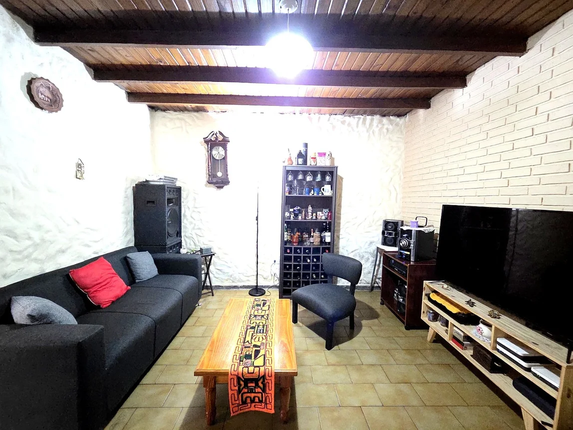 PH de 6 ambientes en venta en Piñeyro, Avenida Cabildo 1900, foto 2