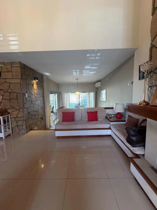 Casa de 4 ambientes en venta en Ramos Mejía, Coronel Allende 0, foto 4