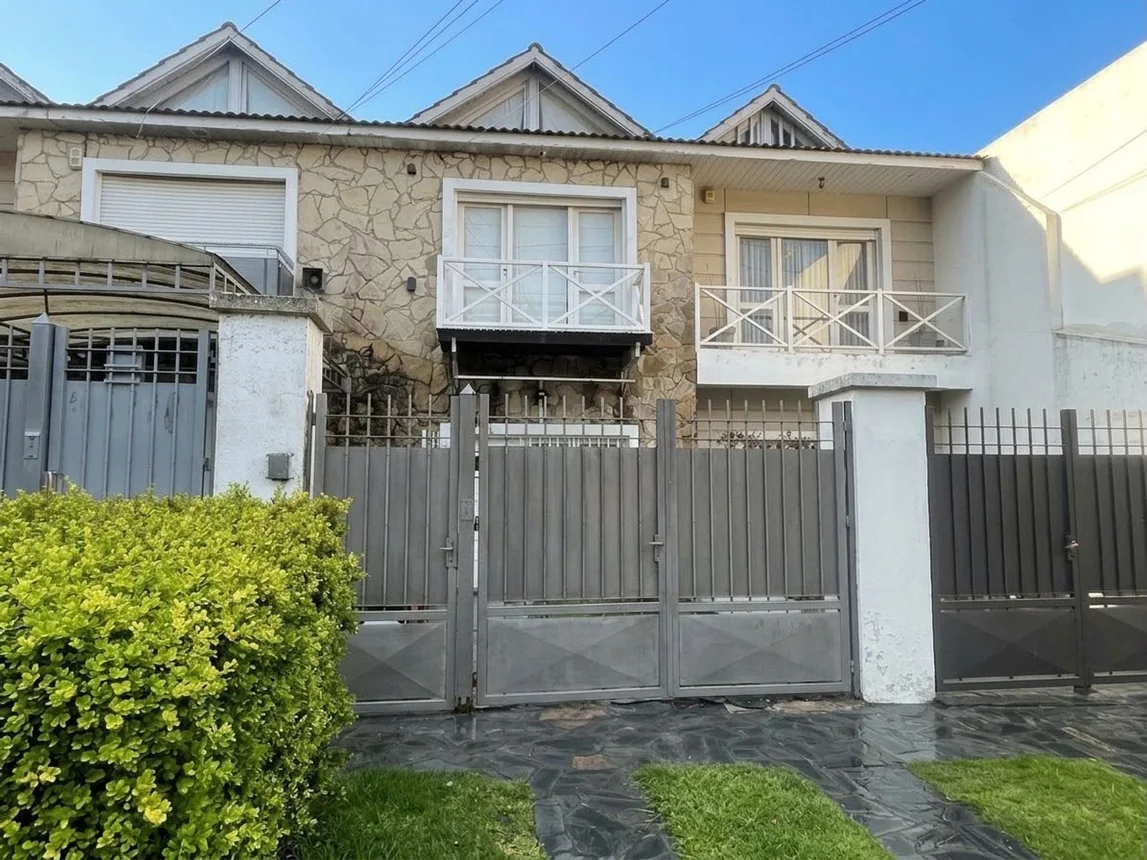 PH de 3 ambientes en venta en Mar del Plata, Triunvirato 200