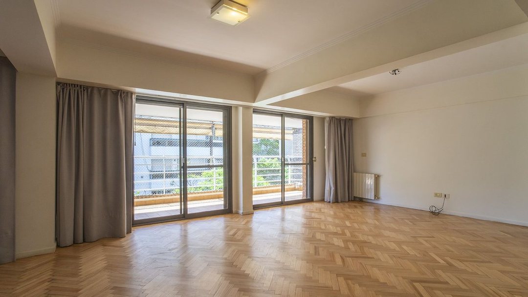 VENTA DEPARTAMENTO TRES DORMITORIOS Y COMODIN
