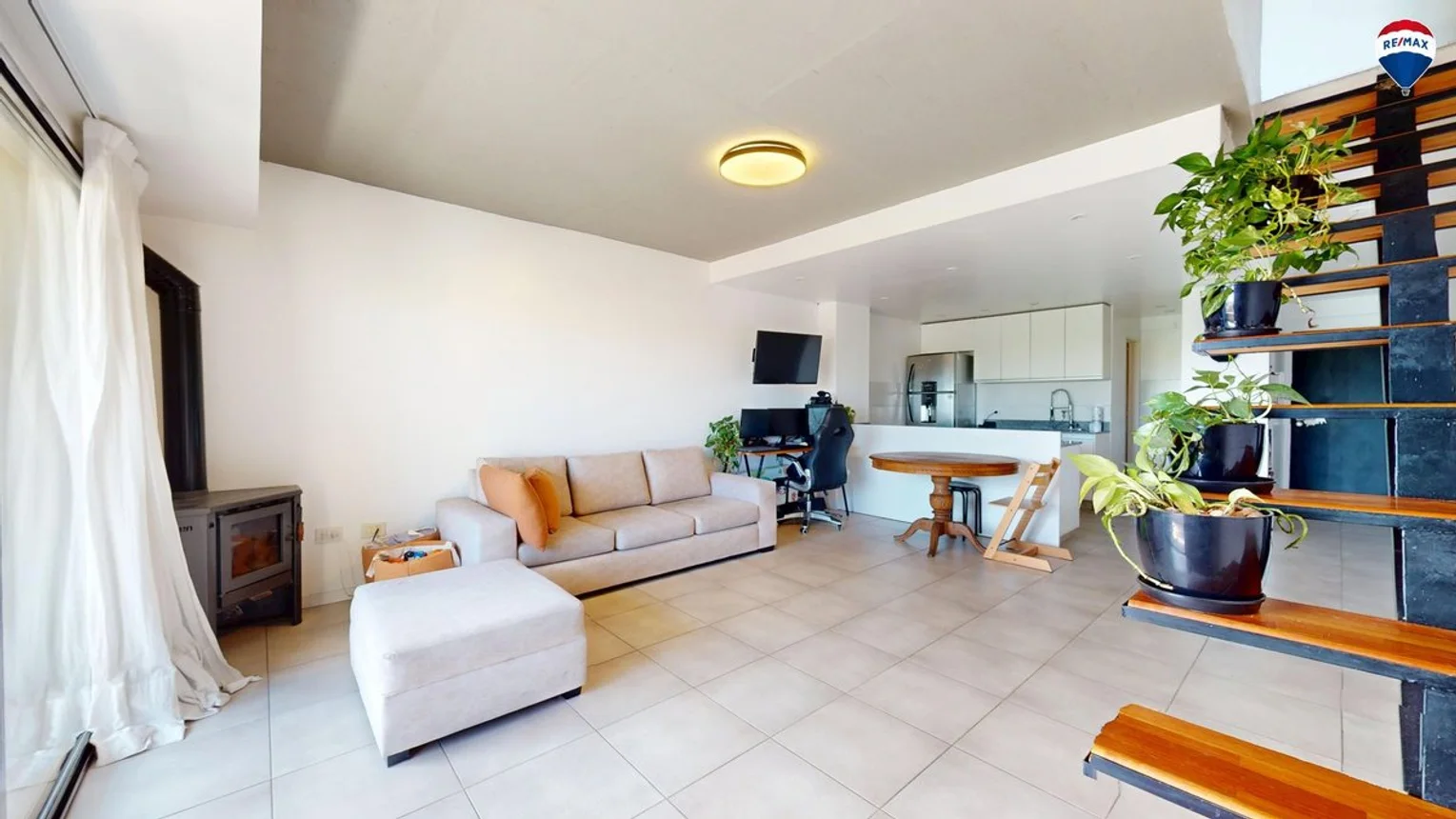 Dúplex en venta en Olivos, San Lorenzo 2400