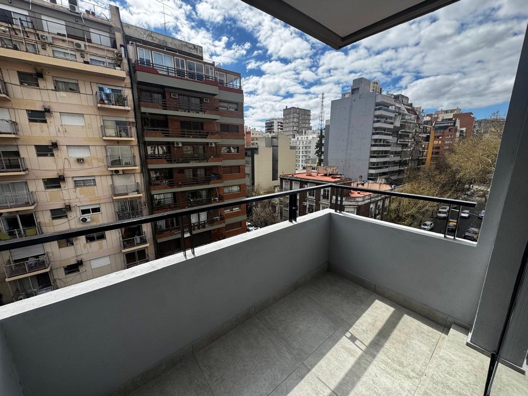 VENTA DEPARTAMENTO MONOAMBIENTE EN FLORES
