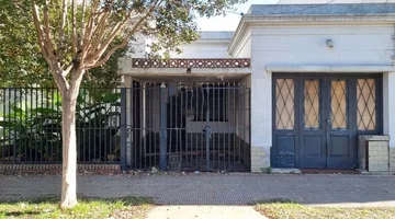 CASA EN VENTA LOS HORNOS POSIBLE COMERCIO