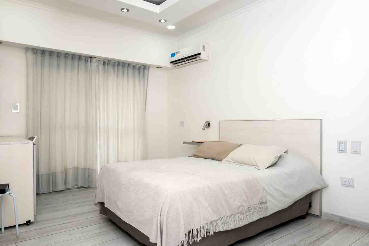 Foto 6 — CASA CON PILETA 6 AMBIENTES EN VENTA MONTE GRANDE