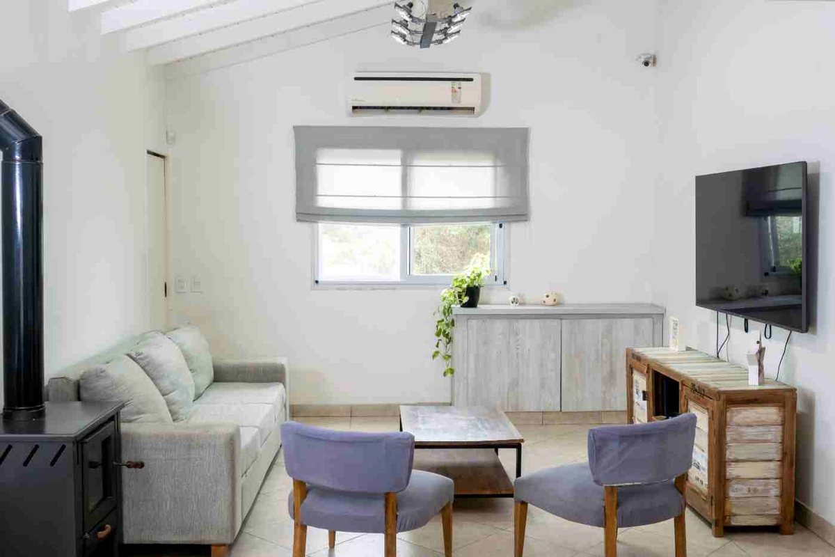 Foto 8 — CASA CON PILETA 6 AMBIENTES EN VENTA MONTE GRANDE