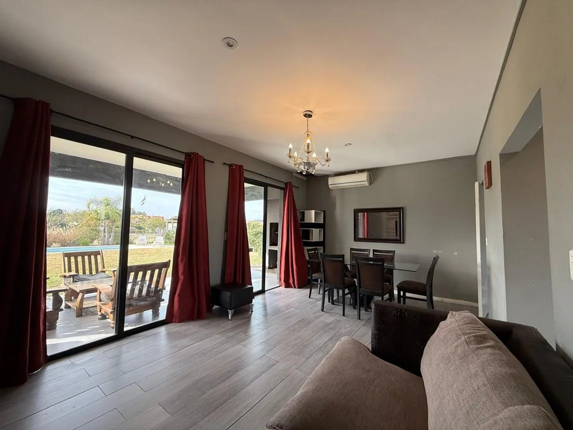 Casa en venta en Pilar, foto 5