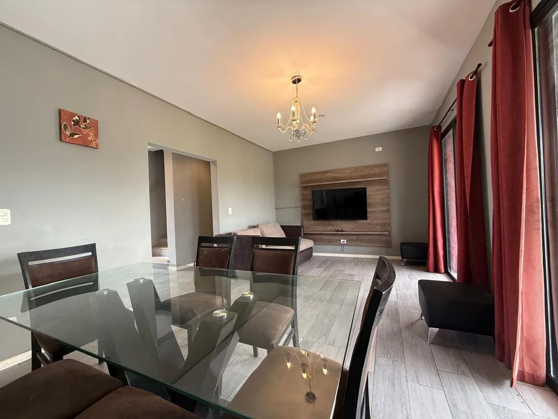 Casa en venta en Pilar, foto 4