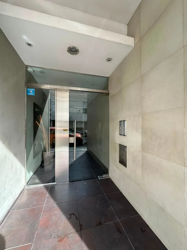 Departamento en alquiler en Flores, Terrero 0, foto 2