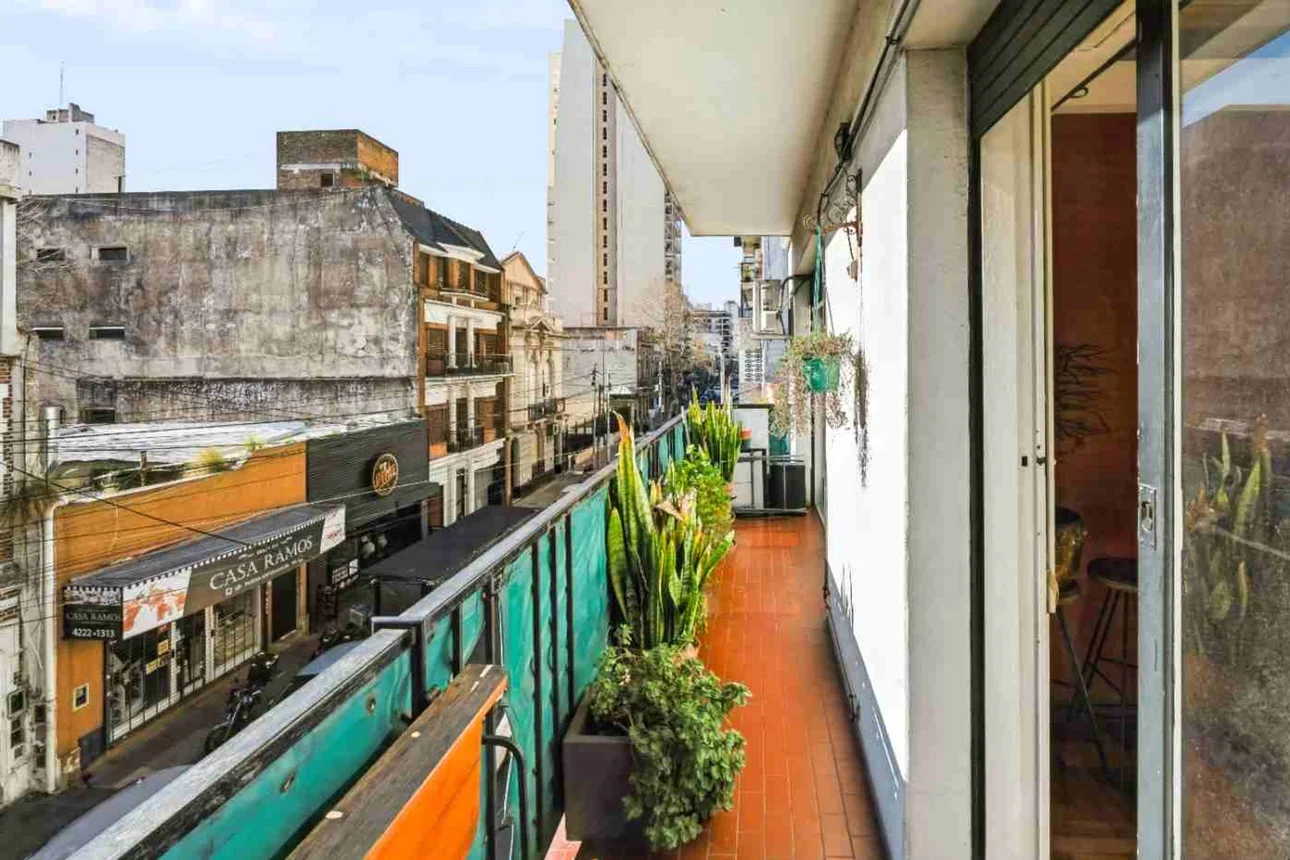 Departamento de 3 ambientes en venta en Avellaneda, General Lavalle 0
