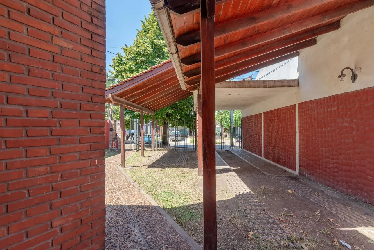 Casa de 3 ambientes en venta en José Mármol, 20 de Septiembre 100, foto 3