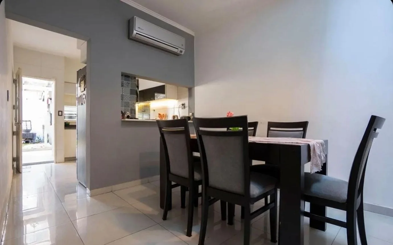 Casa dúplex en venta en Haedo, foto 3