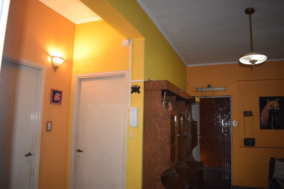 Foto 6 — CASA 6 AMBIENTES VENTA TABLADA  Multifamiliar