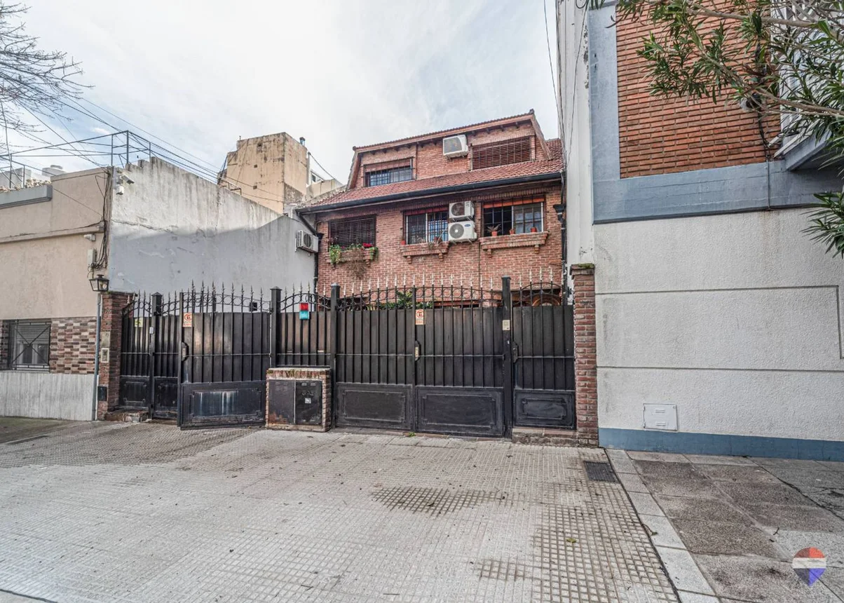 Casa tríplex en venta en Colegiales, foto 2