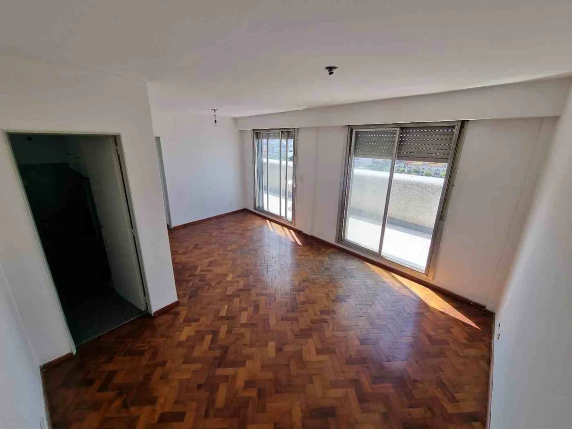 Departamento de 2 ambientes en venta en Balvanera, Avenida Rivadavia 2800, foto 2
