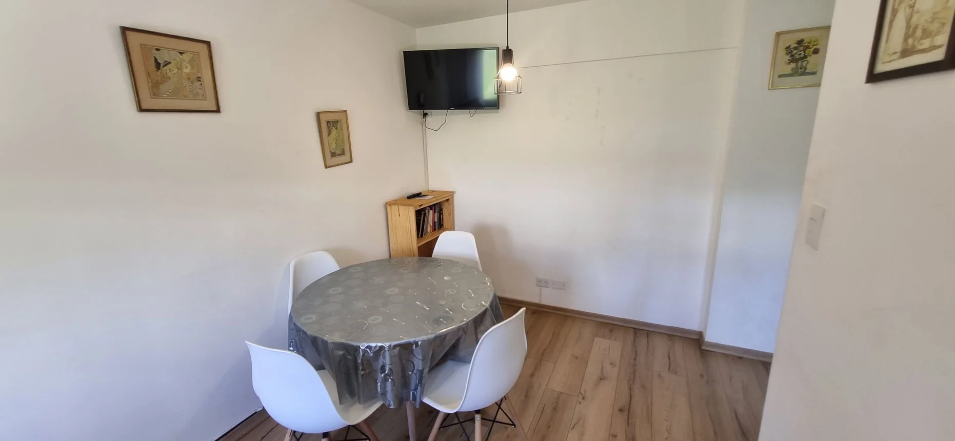 Departamento de 2 ambientes en alquiler en San Carlos de Bariloche, Francisco Pascasio Moreno 500, foto 4