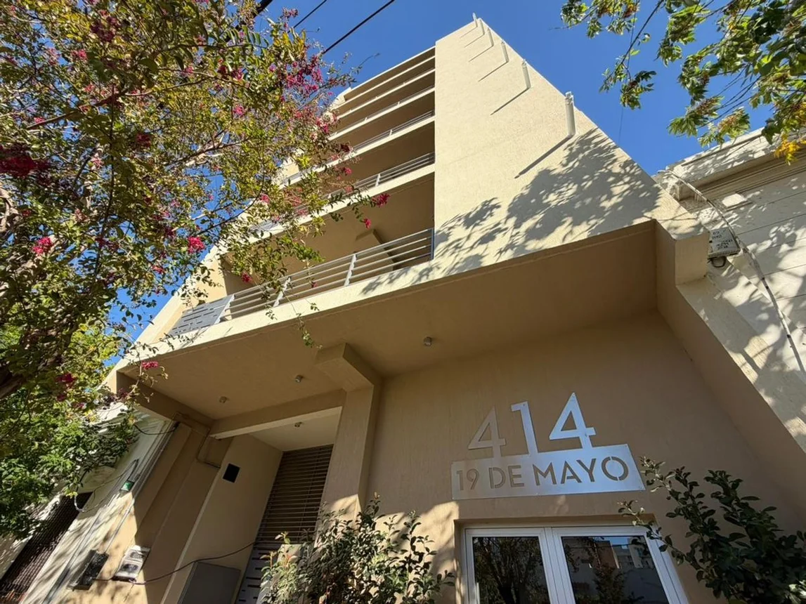 Piso de 3 ambientes en venta en Bahía Blanca, 19 de Mayo 400