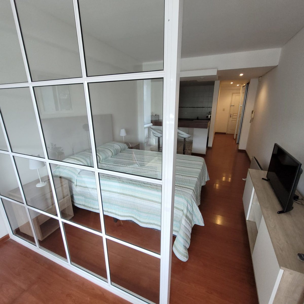 MONOAMBIENNTE AMOBLADO VENTA ZONA TRES CERRITOS - foto 11