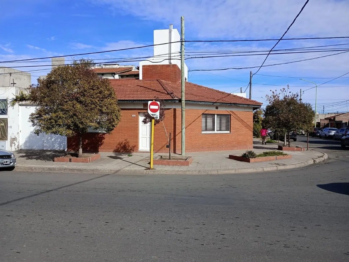 Casa en venta en Bahía Blanca, foto 3