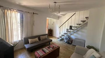 VENTA PH 3 AMB EN  BARRIO LUZ Y FUERZA, MORON
