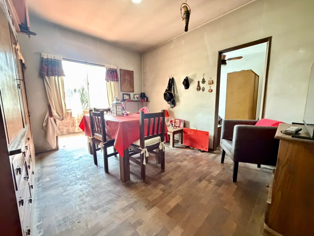 Venta depto 2 amb. Liniers/Versalles Planta baja