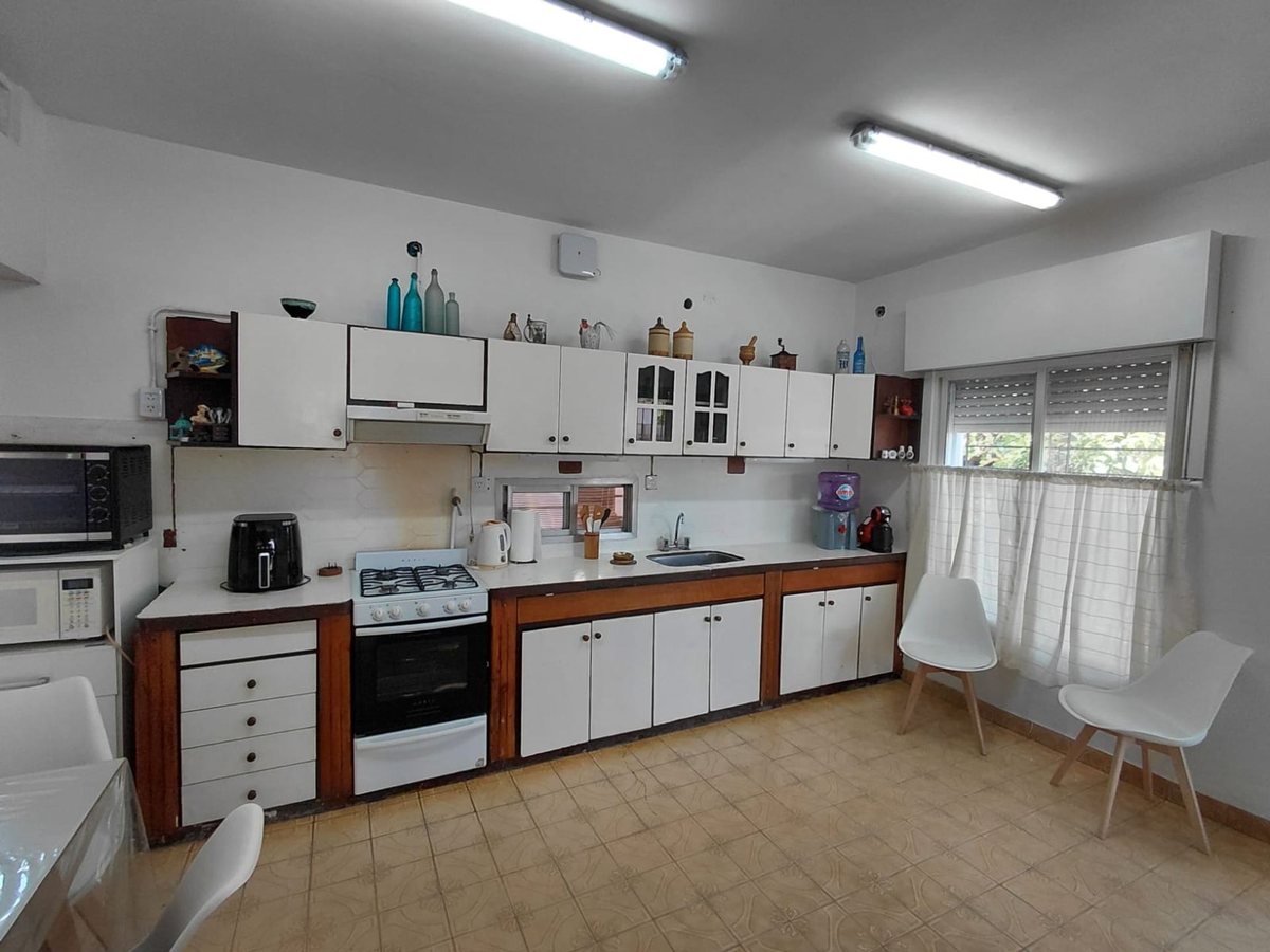 Foto 4 — CASA 4 AMBIENTES, GARAGE MERLO NORTE