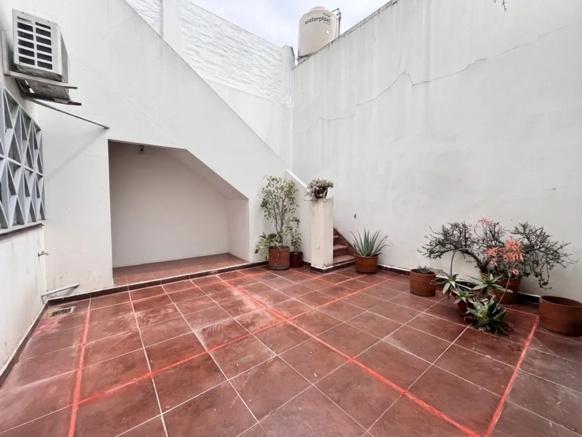 PH de 4 ambientes en venta en Floresta, Calle Remedios Escalada de San Martin 4000, foto 4