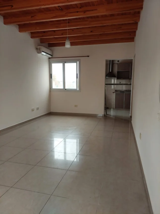 Departamento de 5 ambientes en alquiler en Luján de Cuyo, España 200, foto 2