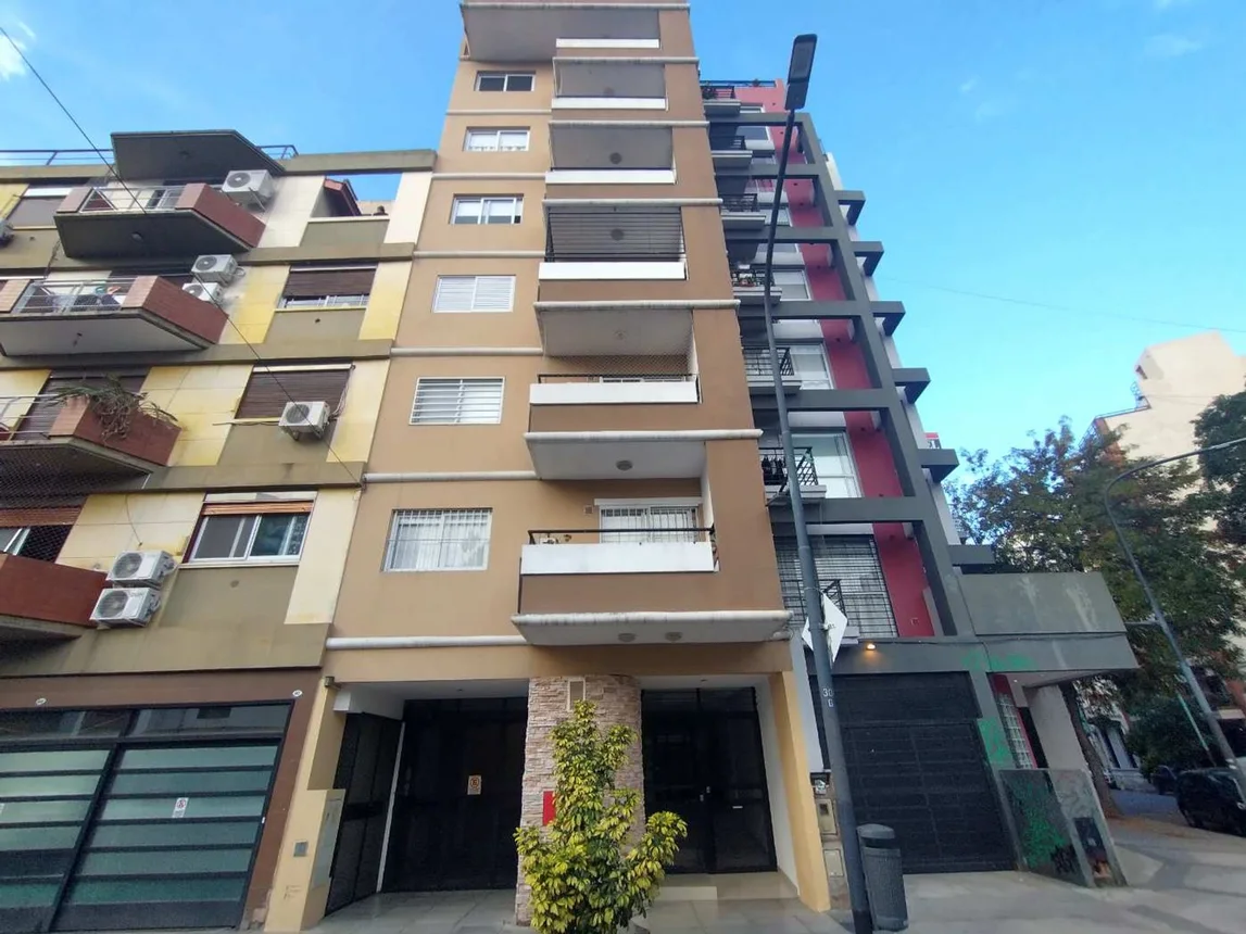 Departamento de 3 ambientes en venta en Caballito, Ramos Mejia 600