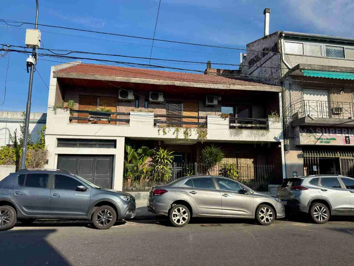 Casa en venta en Coghlan, foto 3