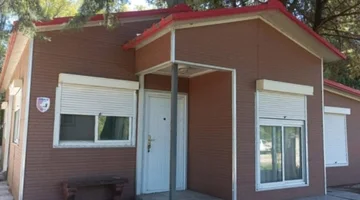 Casa + depósitos en venta Nueva Helvecia