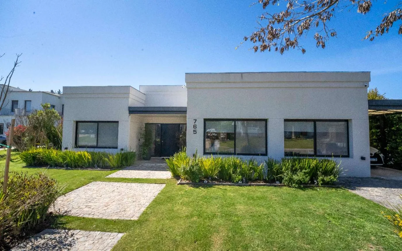 Casa en venta en Belén de Escobar