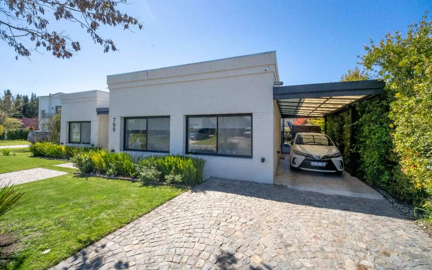 Casa en venta en Belén de Escobar, foto 3