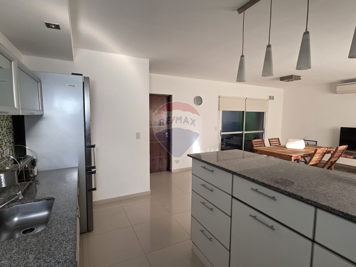 Foto 7 — VENTA PH BERNAL