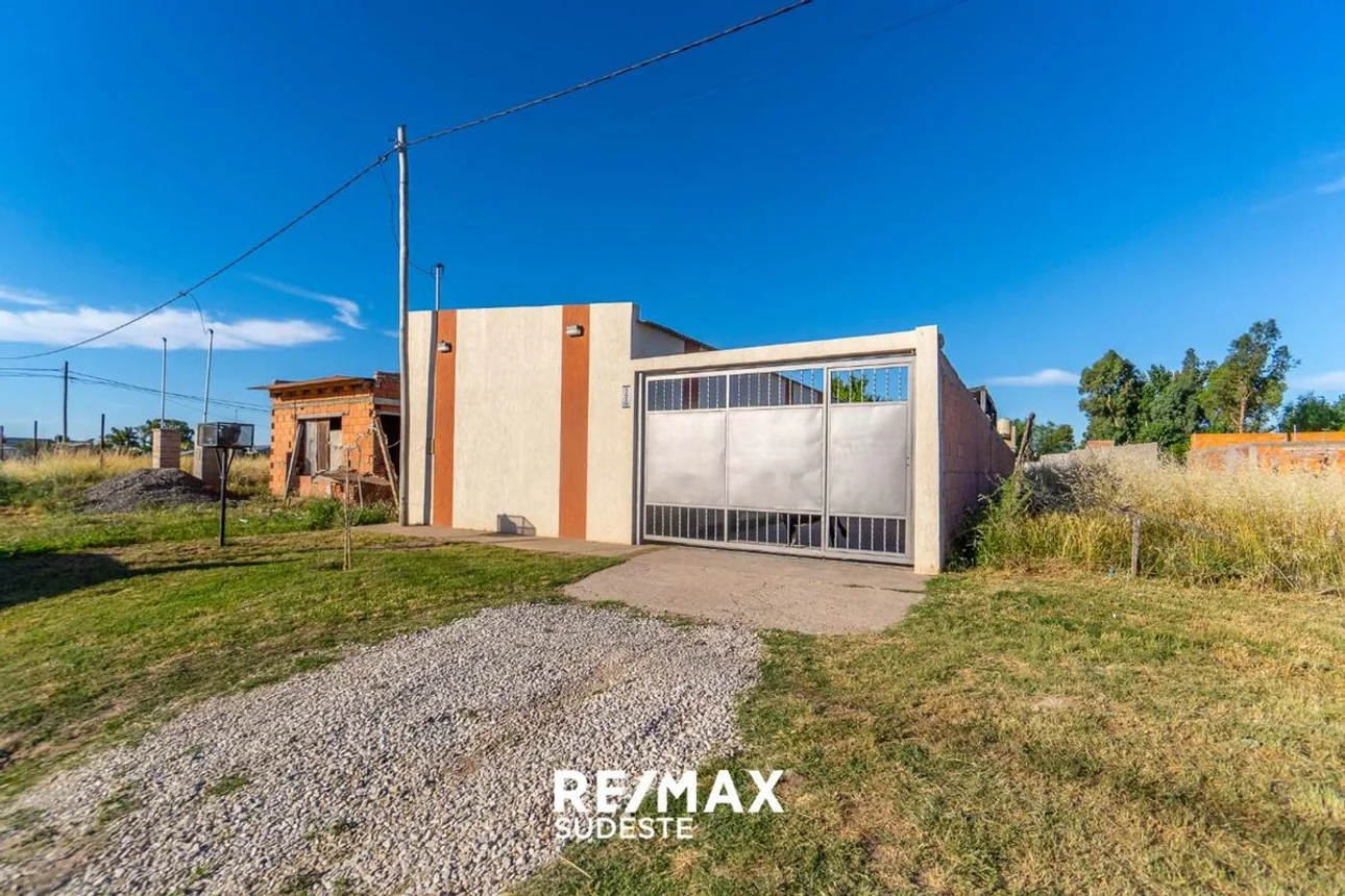 Casa en venta en Bahía Blanca, foto 3