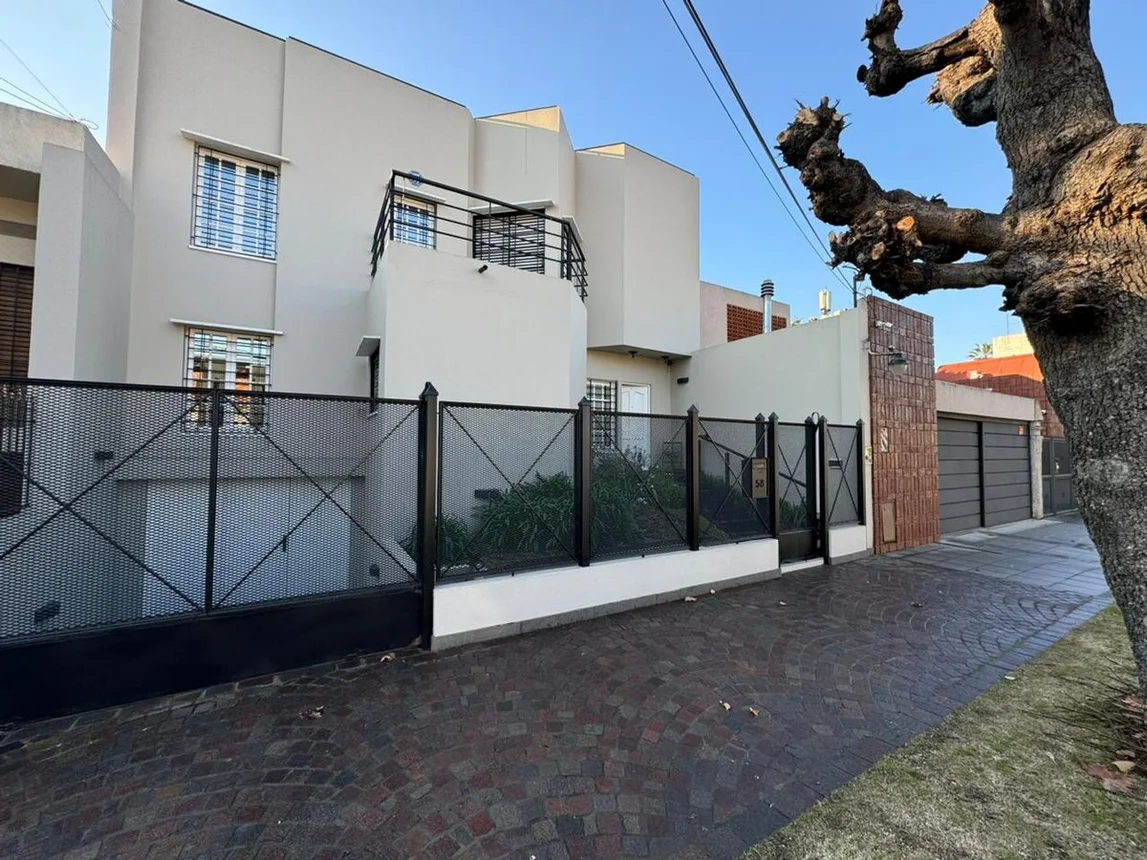 Casa en venta en Lomas de Zamora, foto 4