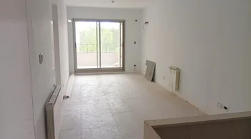 DEPTO CON COCHERA EN VENTA 2 DORMITORIOS CENTRO