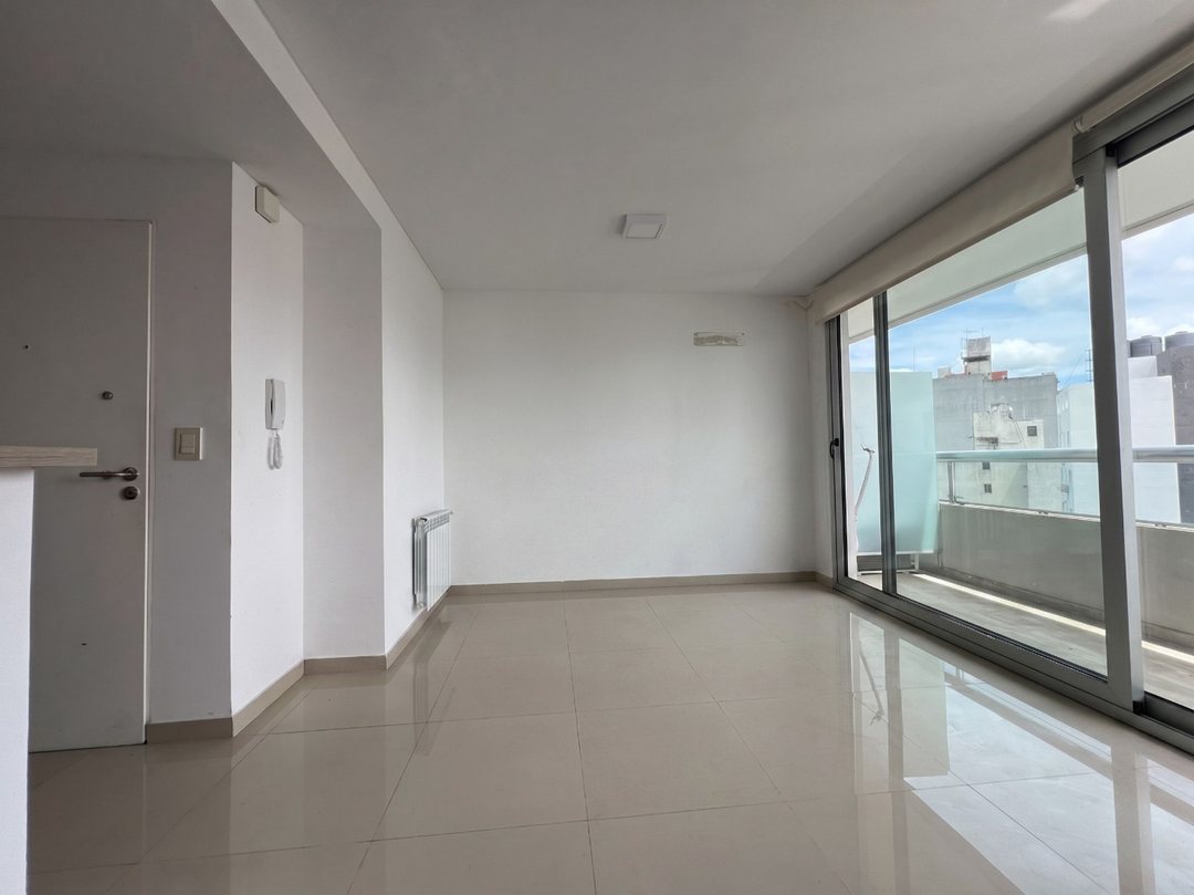 Departamento 2 dormis en alquiler La Plata c/coch