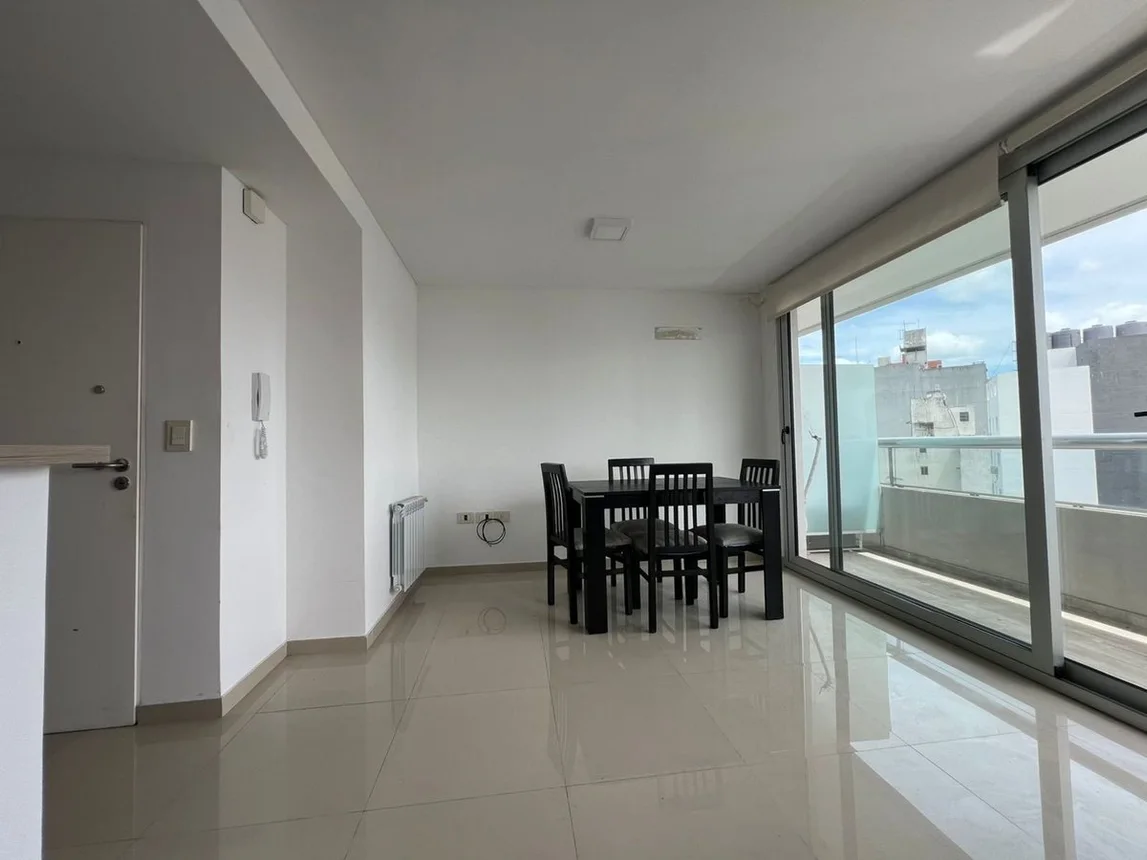 Departamento en alquiler en La Plata, foto 4