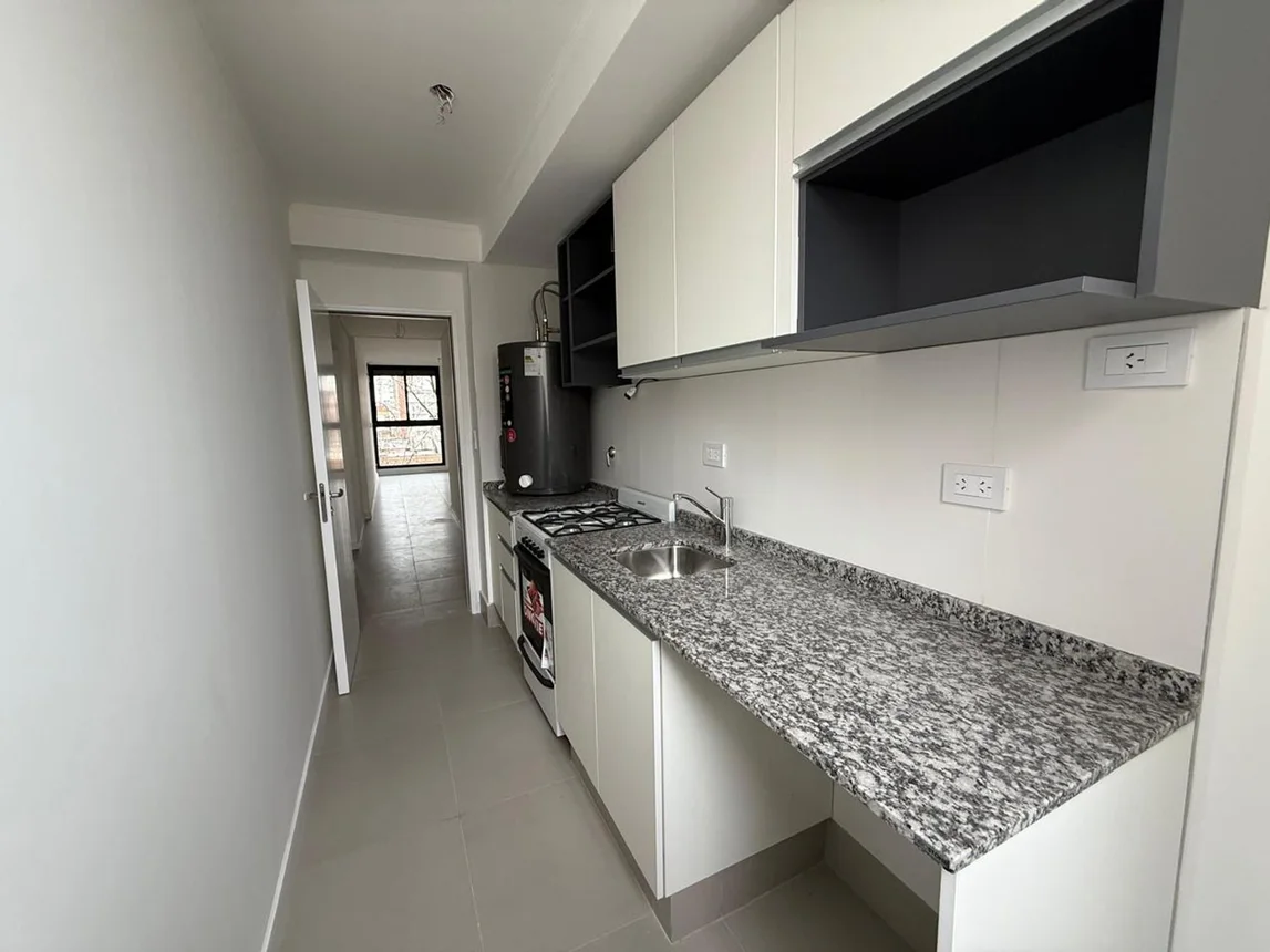 Departamento de 3 ambientes en venta en Rosario, Santiago 1600, foto 3