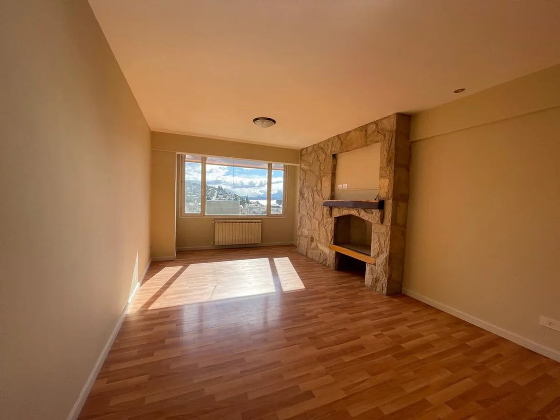 Departamento de 4 ambientes en venta en San Carlos de Bariloche, Palacios 500