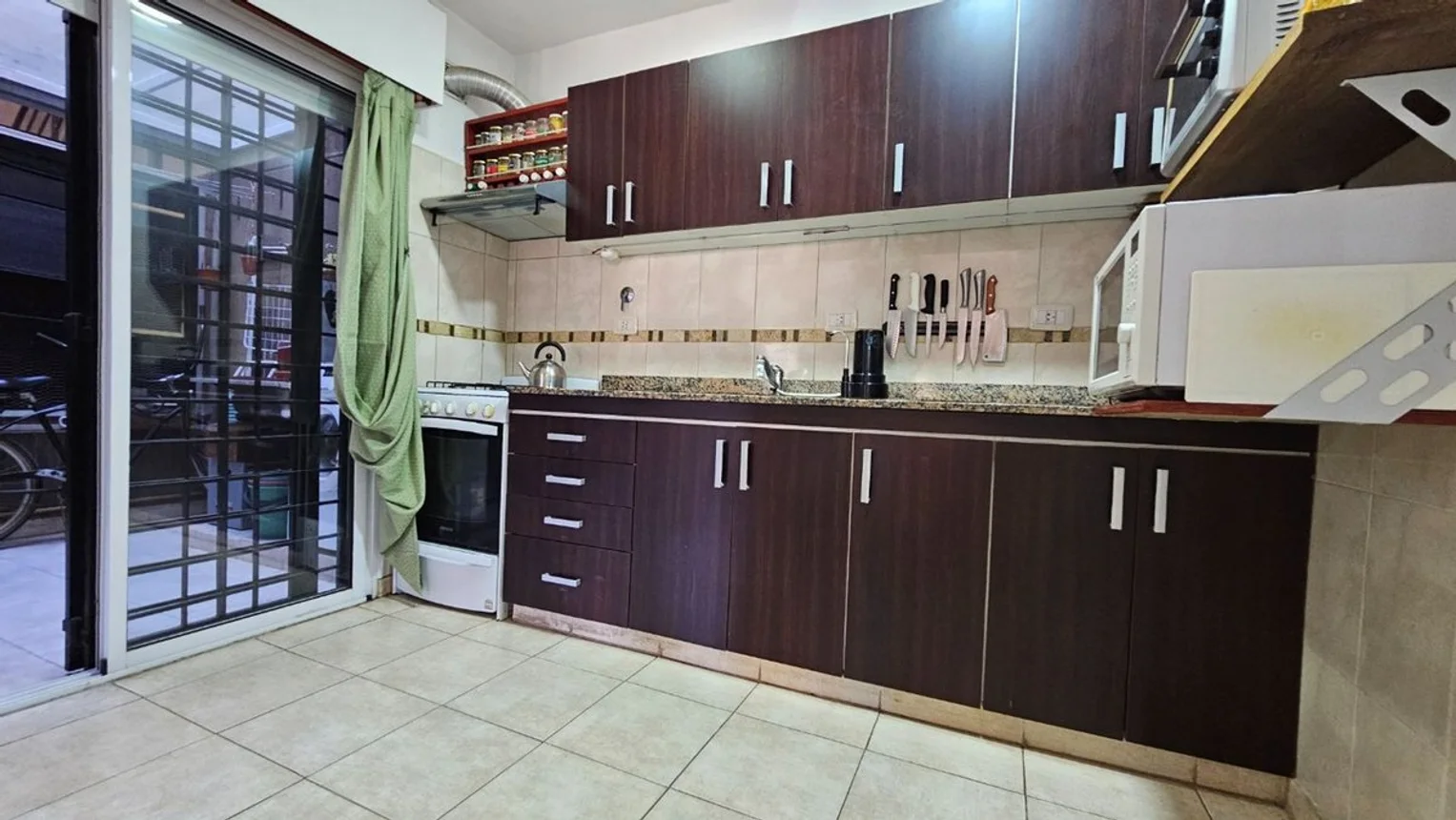 Departamento en venta en Bernal Este, foto 3