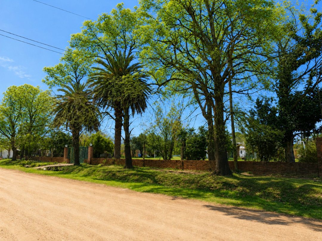VENTA CASA, QUINCHO, JARDIN y PILETA - 2400 m2