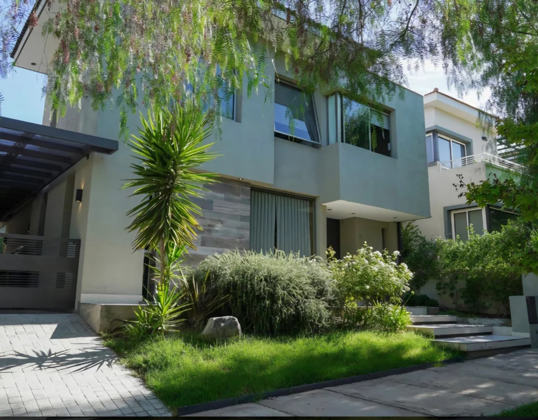 Casa de 7 ambientes en venta en Mendoza, Cerro Sosneado 800, foto 2